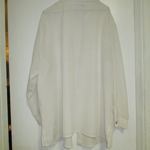 Shirt - Jordan Woman - Collared Button Down Dress Shirt - Picture 6 of 10